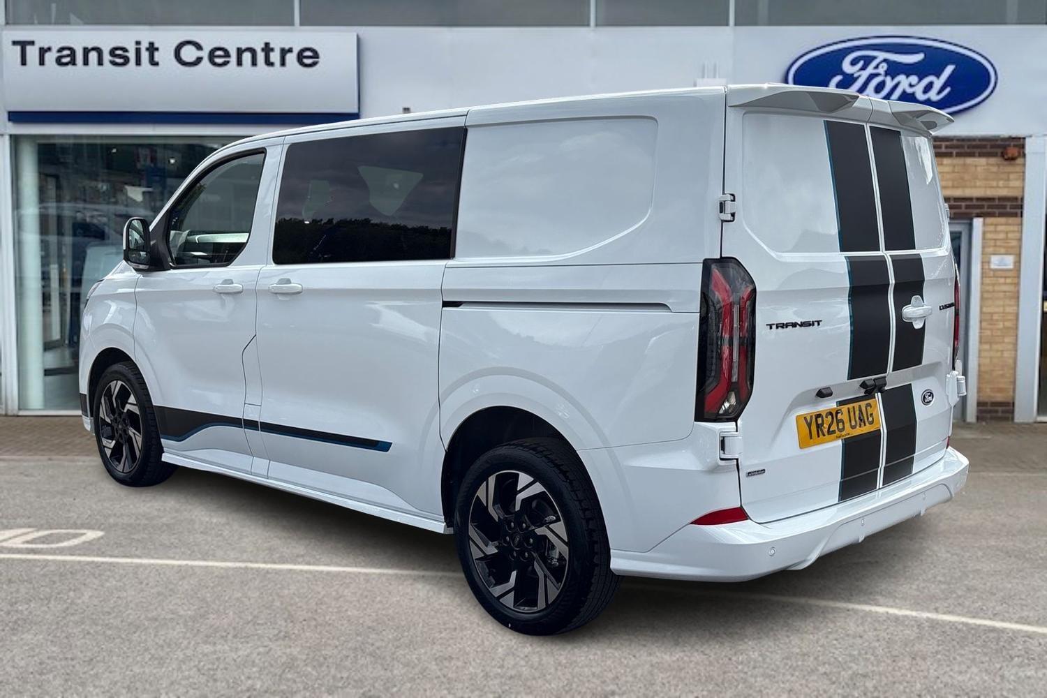 Ford TRANSIT CUSTOM Photo 1