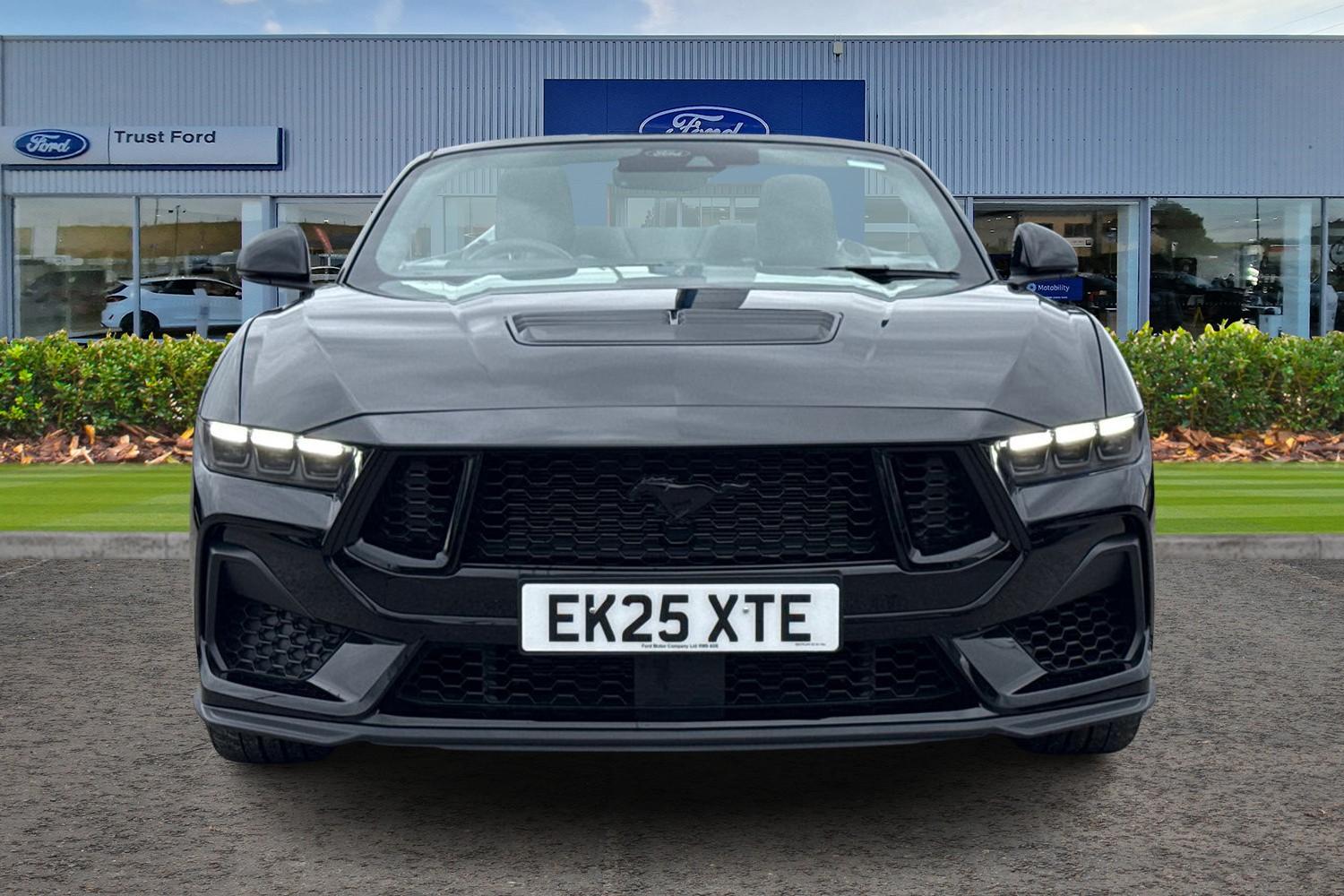 Ford MUSTANG Photo 5