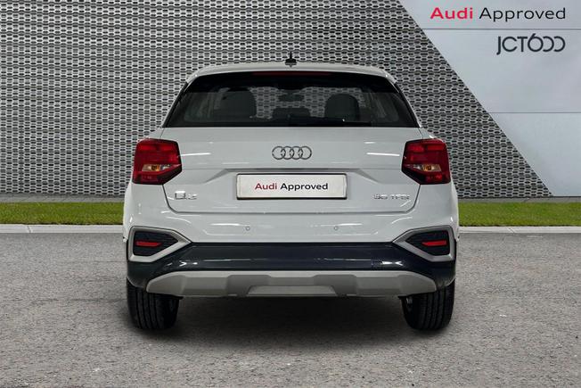 AUDI Q2 Photo 7