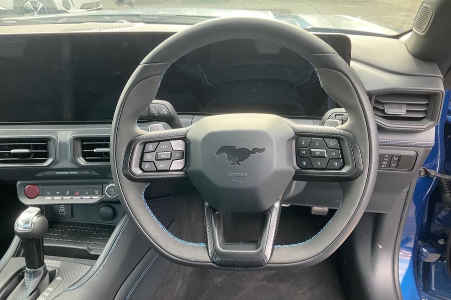 Ford MUSTANG Photo autoimg-e5f73b8b66c9b738d318c236af36546dda4c14ae.jpg