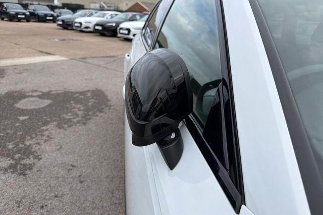 AUDI A4 Avant Photo 51