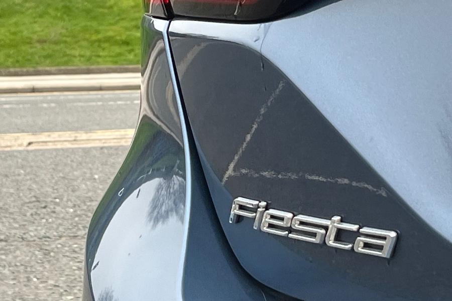 Ford FIESTA Photo autoimg-e5f87e0c55bdbb5cf9c966ad458f31b2a11ffb3d.jpg