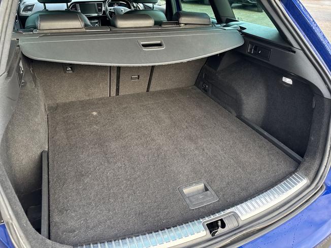 SEAT Leon Photo 12