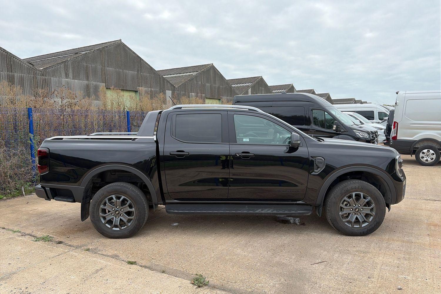 Ford RANGER Photo 21