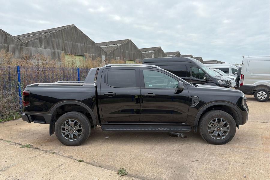 Ford RANGER Photo autoimg-e5fac17c84c7c797578f260e2a3ad0cc498d349e.jpg
