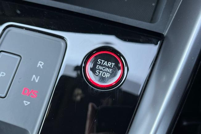 AUDI S3 Photo 34