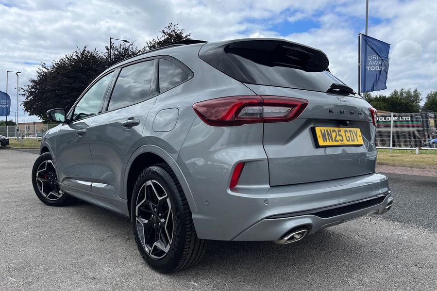 Ford Kuga Photo autoimg-e6006dcd58e22a390189ed62c49ee2258b2b2dbd.jpg