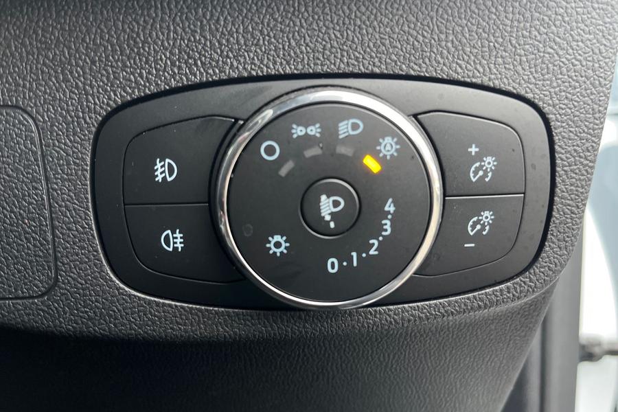 Ford FOCUS Photo autoimg-e601b5db29d4393da3b6abf07be4cdbee6363e0d.jpg