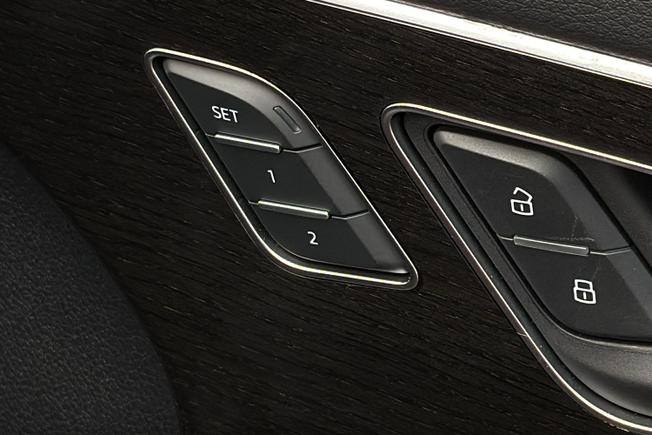 Audi Q8 Photo 24