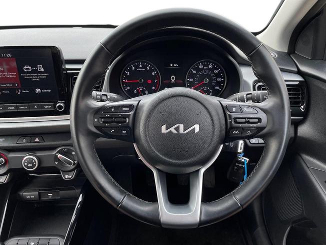 KIA Rio Photo 11