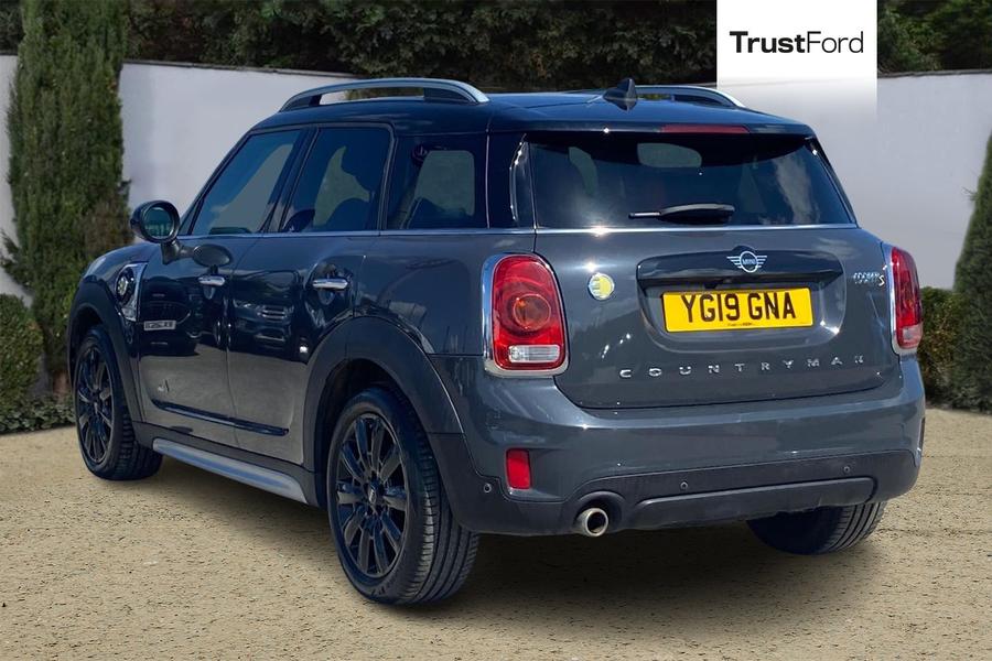 MINI COUNTRYMAN Photo autoimg-e60d6dafce39628b6f89a031453cf8d337736094.jpg