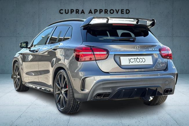 MERCEDES-BENZ Gla Photo 3