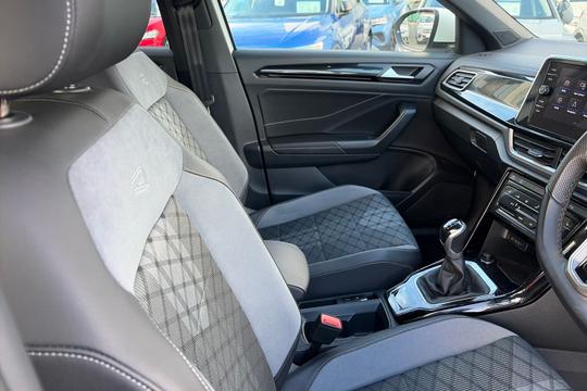 Volkswagen T-roc Photo autoimg-e61302edf9ecdb13968d8a159caf9877c3549b41.jpg