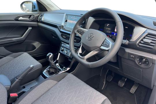Volkswagen T-cross Photo autoimg-e615547f61e594b15a592554140247f275d1e345.jpg