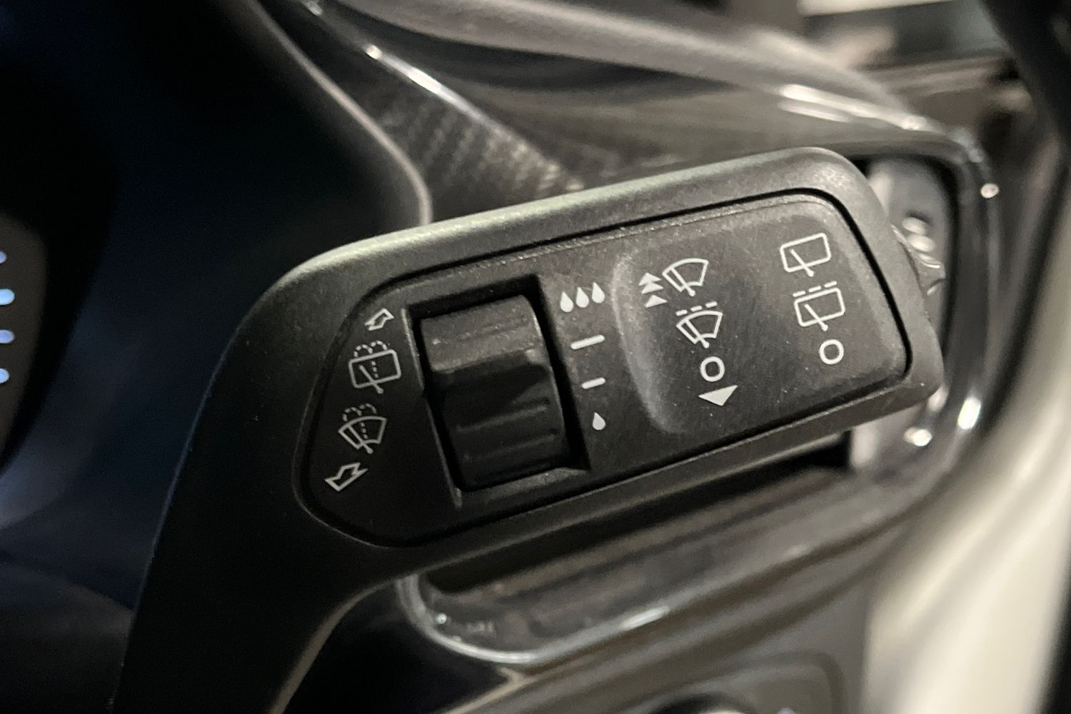 Ford FIESTA Photo 14