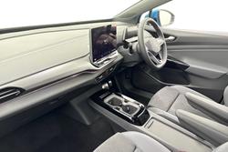 VOLKSWAGEN ID.4 Photo 2