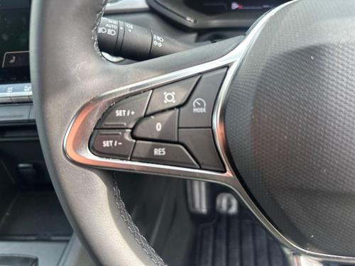 Renault CAPTUR Photo autoimg-e61875b26612258acb679337e0c9024ad0e55678.jpg