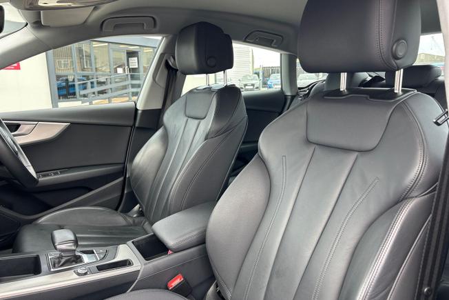 AUDI A5 Photo 37