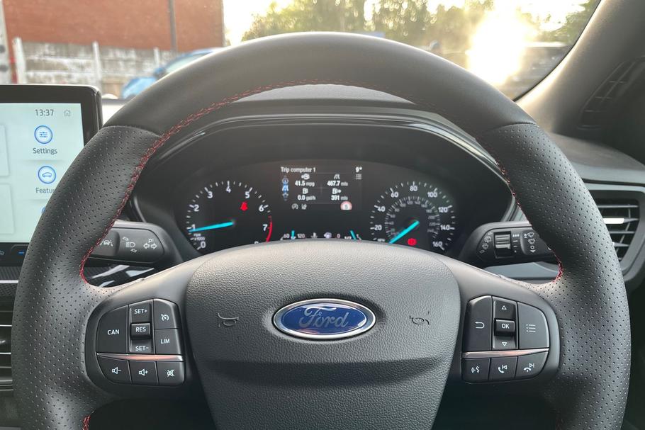 Used Ford FOCUS MA75GMV 12