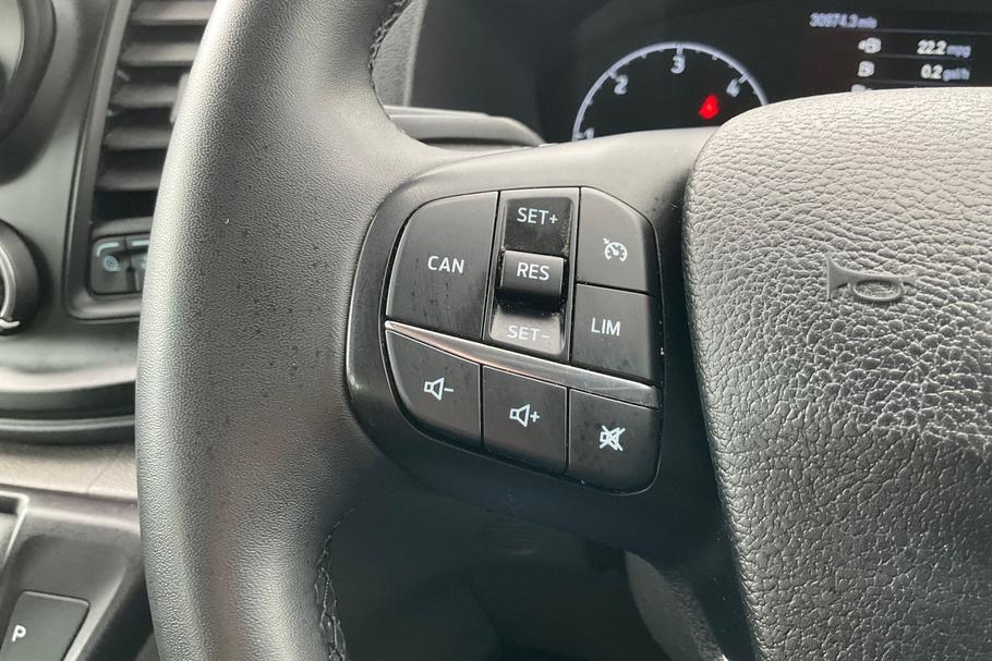 Used FORD TRANSIT WR72CVM 32