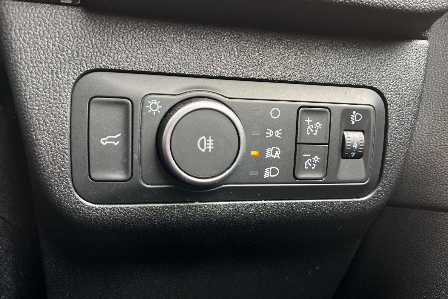 Ford Kuga Photo 34