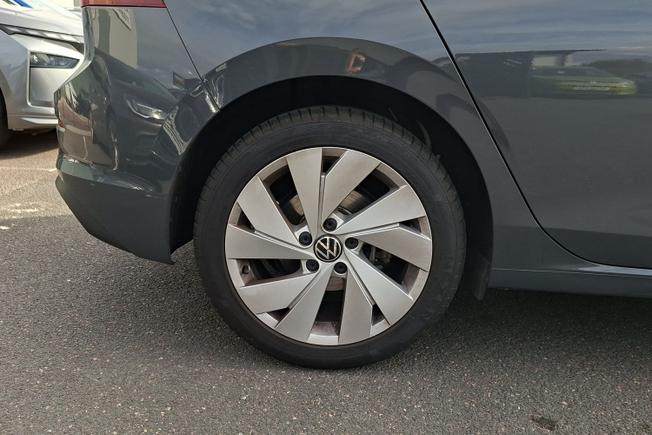 Volkswagen Golf Photo 5