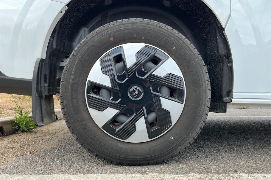 Used Ford E-TRANSIT CUSTOM MJ25UDD 24
