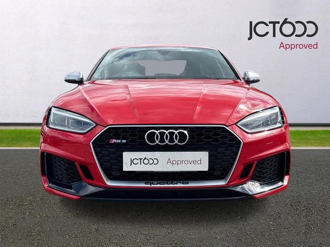 AUDI RS5 Photo 8
