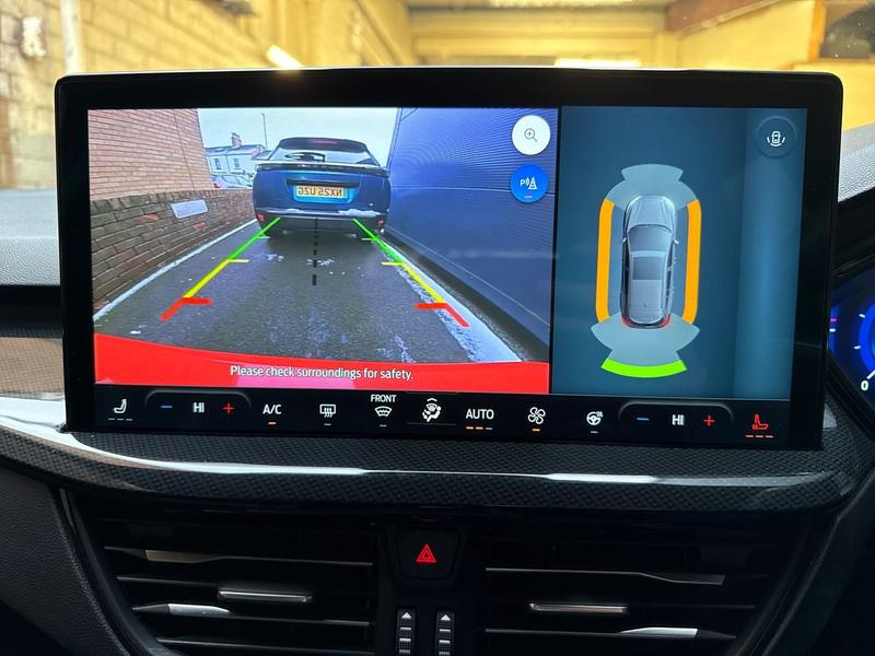 Used Ford Focus GN72OWG 21