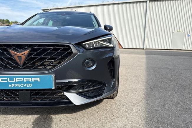 CUPRA Formentor Photo 29