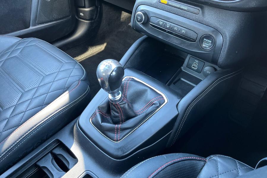 Ford FOCUS Photo autoimg-e6374a818ba3842c066401b3aecae13506b69f8e.jpg
