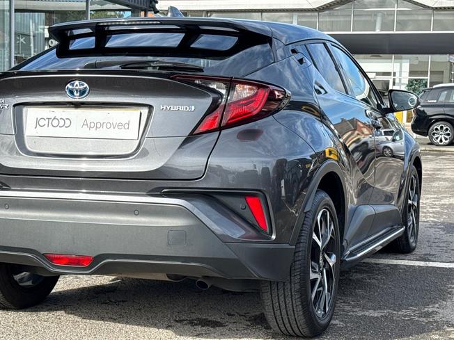 TOYOTA C-Hr Photo 40