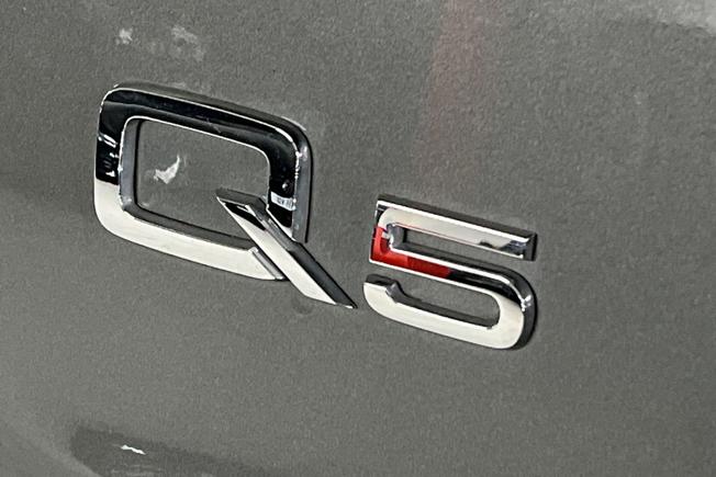 AUDI Q5 Photo 37
