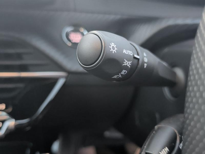 Used Peugeot E-2008 NX74YOO 22