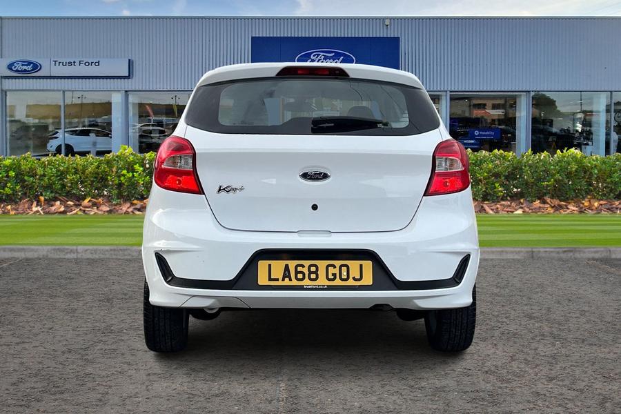 Ford KA+ Photo autoimg-e63f56c919825895fc92414b94f7f8b448588108.jpg