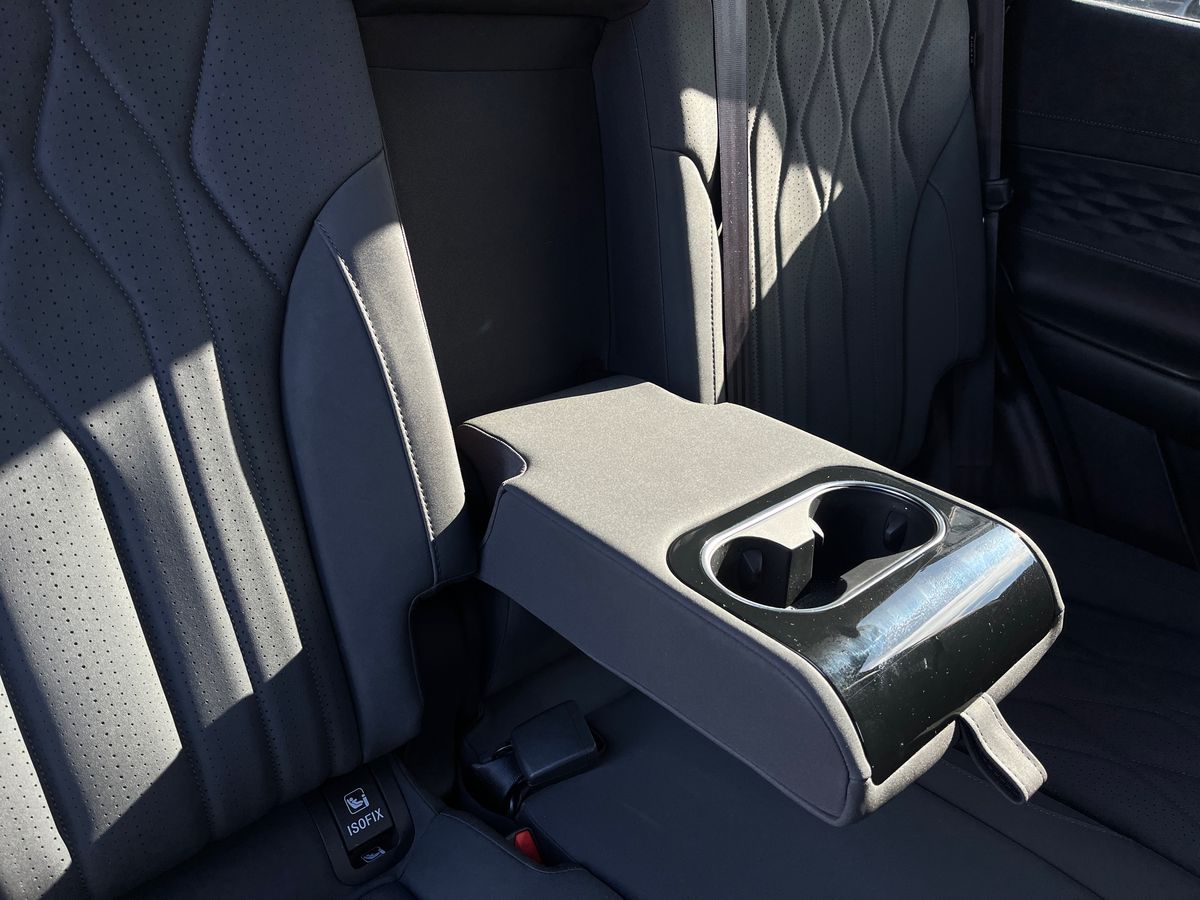 Chery Tiggo 8 Photo 32