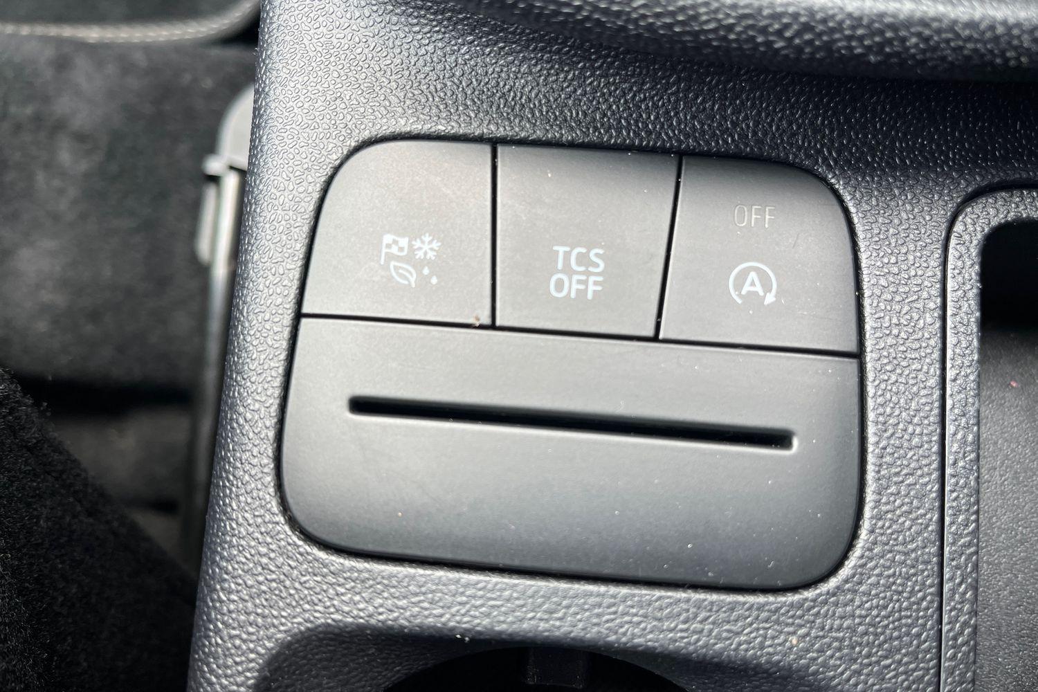 Ford Fiesta Photo 32