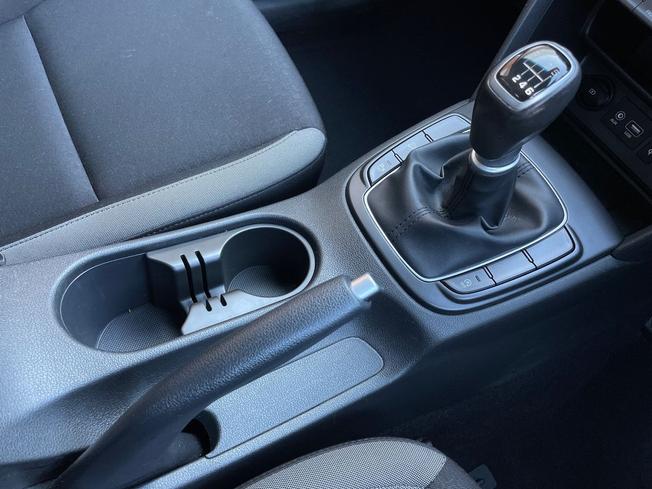 HYUNDAI Kona Photo 41