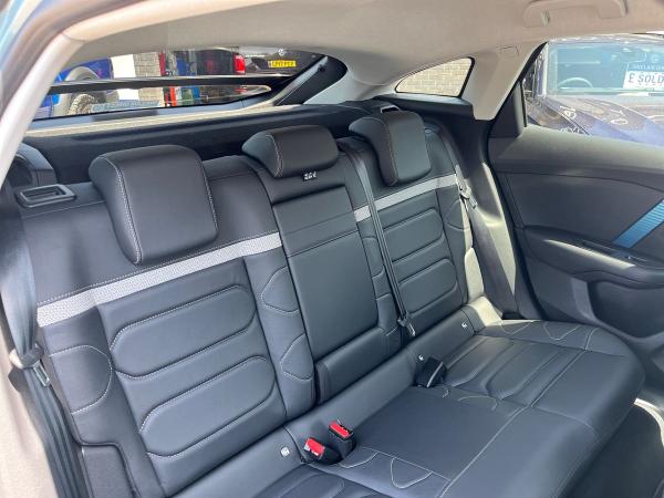 Citroen e-C4 Photo autoimg-e64a62945cf2b837475f6315c3fe5696de346eb3.jpg
