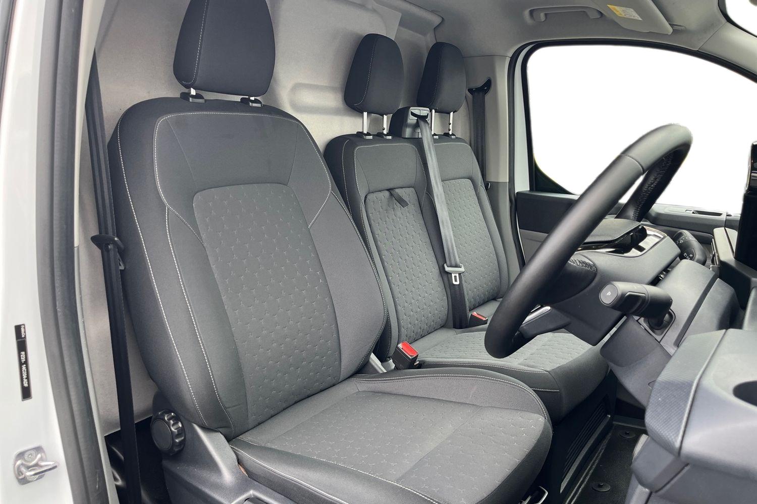 Ford TRANSIT CUSTOM Photo 10