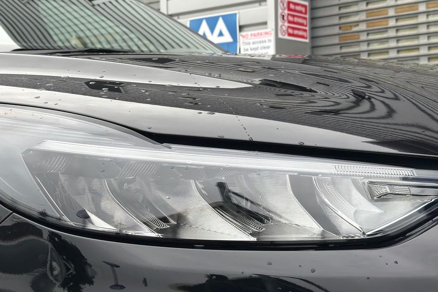 Ford KUGA Photo autoimg-e65067999f94c0331590d1679a8d604bdb7af396.jpg
