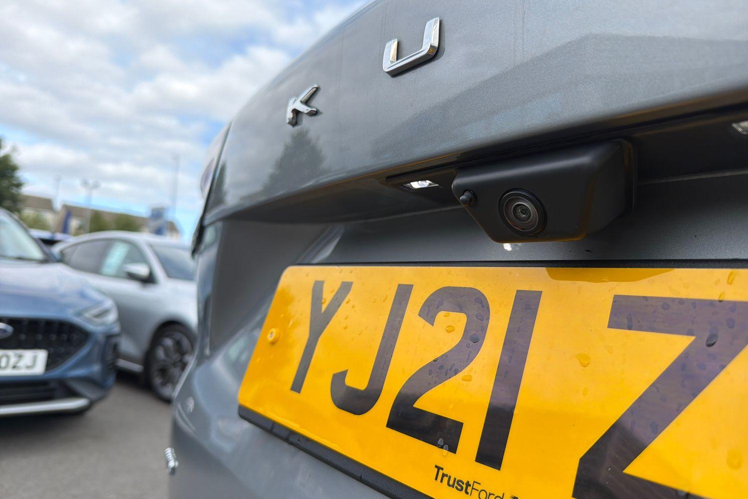 Ford KUGA Photo 25