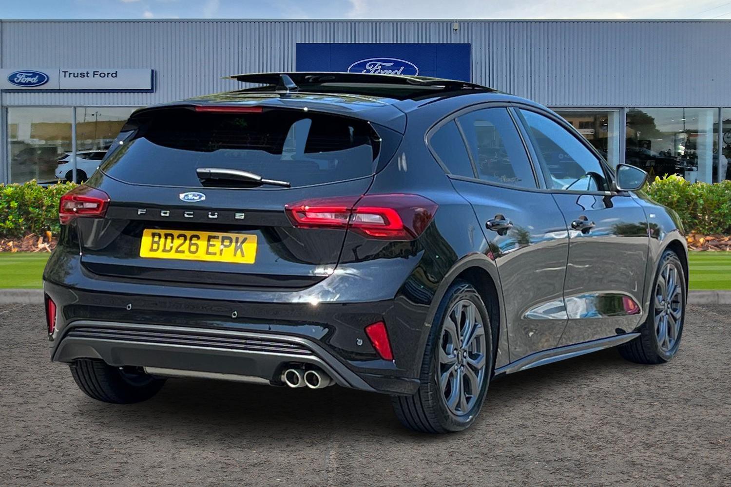 Ford FOCUS Photo 3