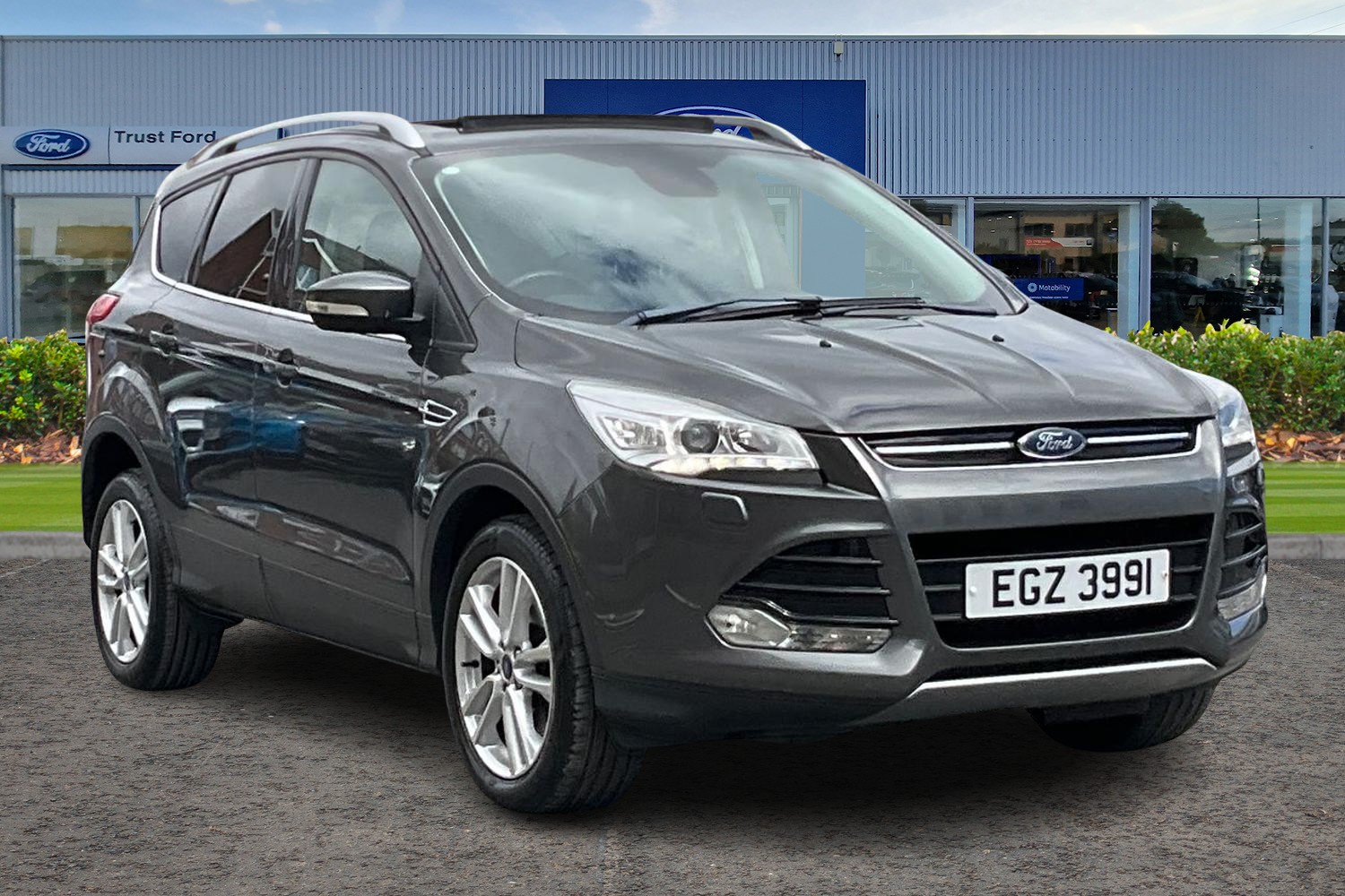 Ford KUGA Photo 0