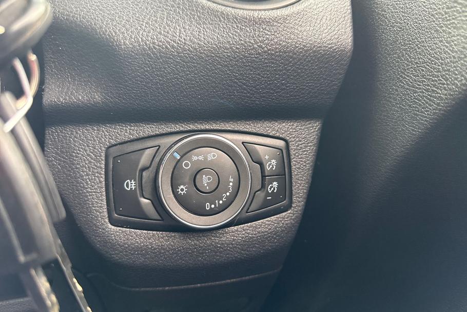 Used Ford TRANSIT COURIER ML22YKK 22