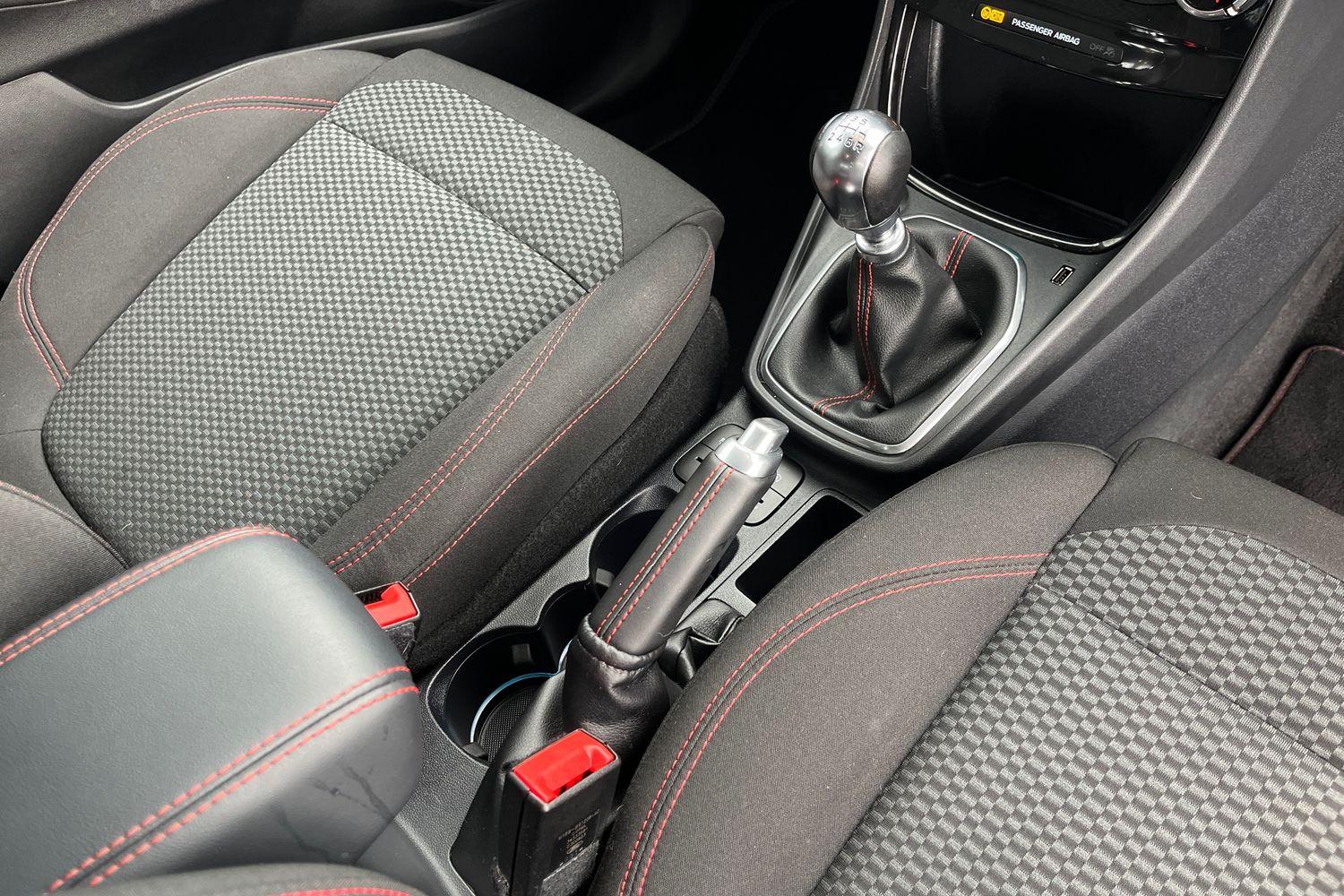 Ford PUMA Photo 35