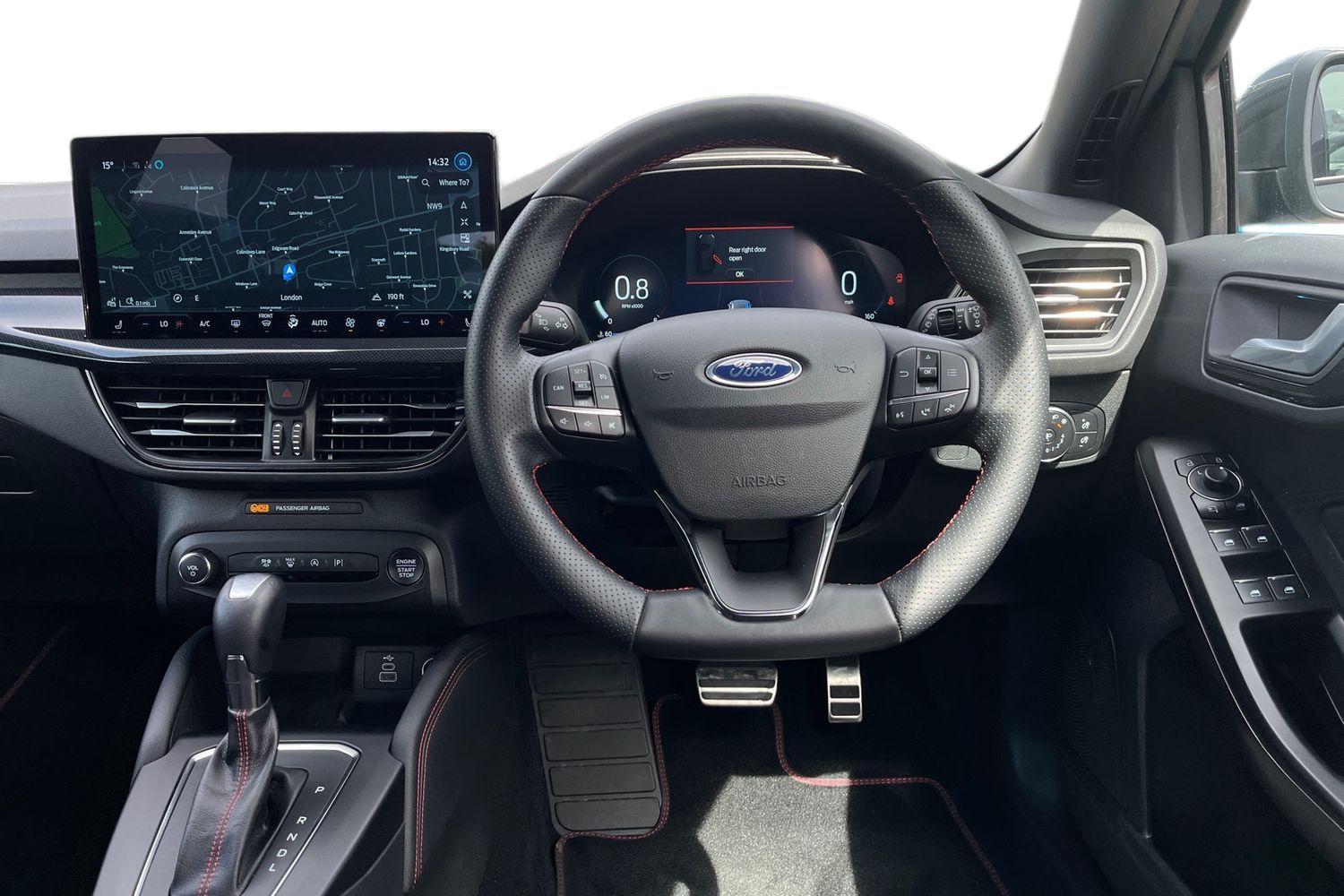 Ford Focus Photo 10
