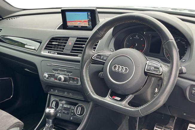 AUDI Q3 Photo 6