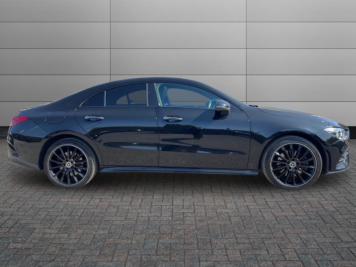 Mercedes-Benz CLA Photo 5