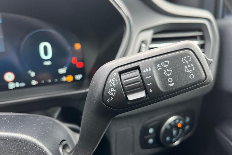 Ford FOCUS Photo autoimg-e66343bc57e8687af5fbf624a2b8702de4556e51.jpg